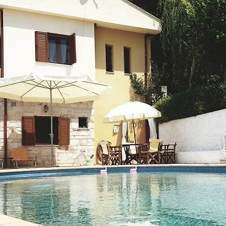 Turtles & Hammock Poolside Prive Villa